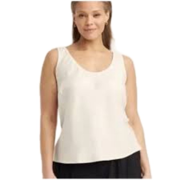 a new day Satin White Tank - Picture 3 of 5